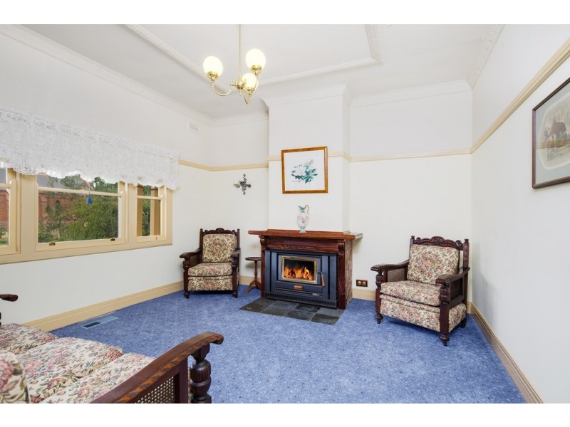 12 Sutherlands Road, Riddells Creek VIC 3431