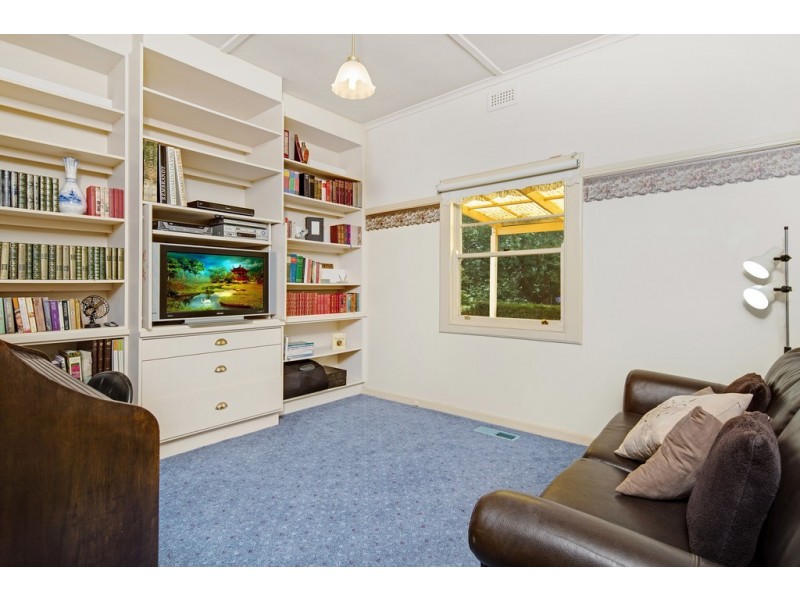 12 Sutherlands Road, Riddells Creek VIC 3431