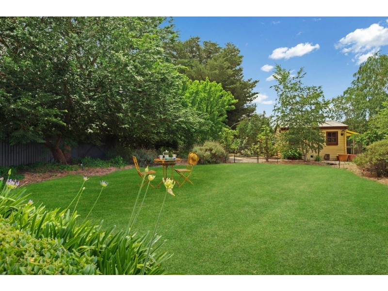 12 Sutherlands Road, Riddells Creek VIC 3431