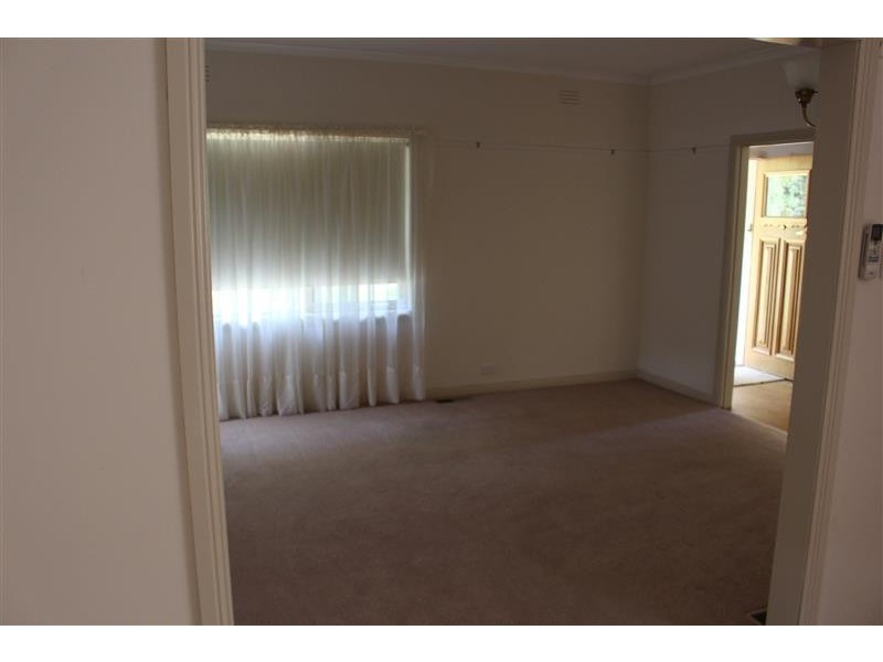 1/26 Prince Street, Gisborne VIC 3437