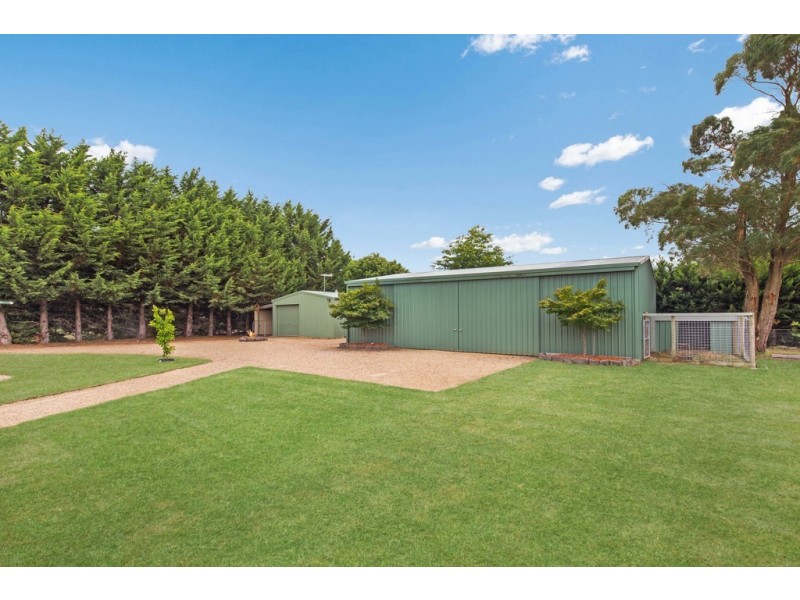 5 Sunrise Court, Gisborne VIC 3437