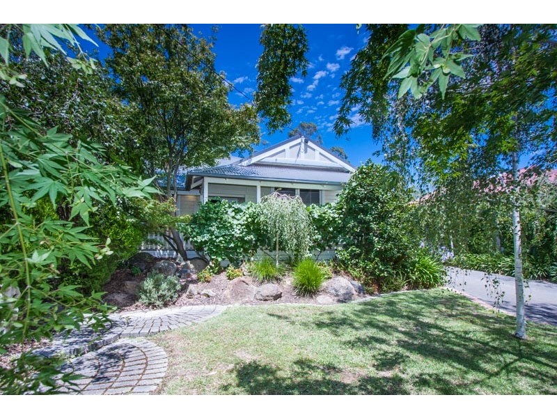 69 Hamilton Street, Gisborne VIC 3437