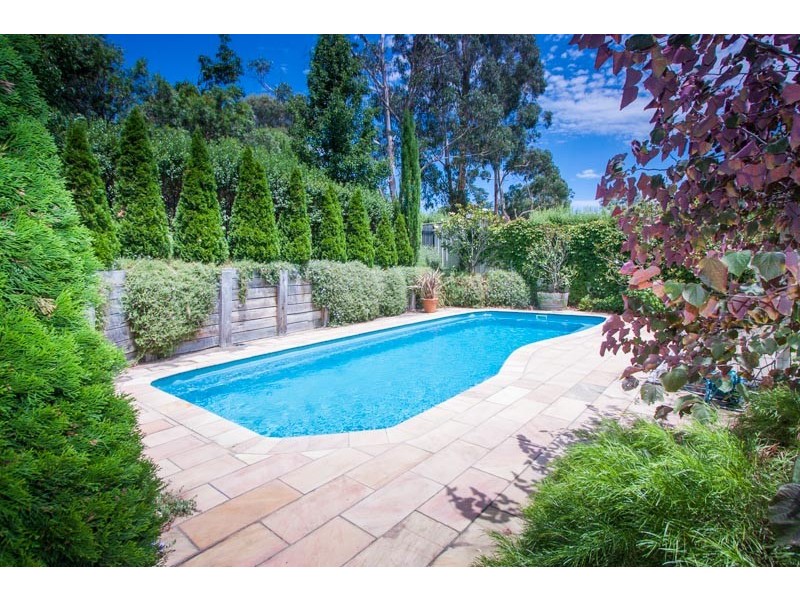 69 Hamilton Street, Gisborne VIC 3437