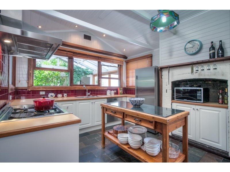 69 Hamilton Street, Gisborne VIC 3437