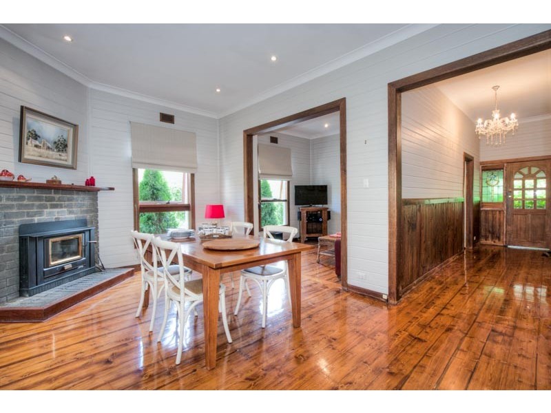 69 Hamilton Street, Gisborne VIC 3437