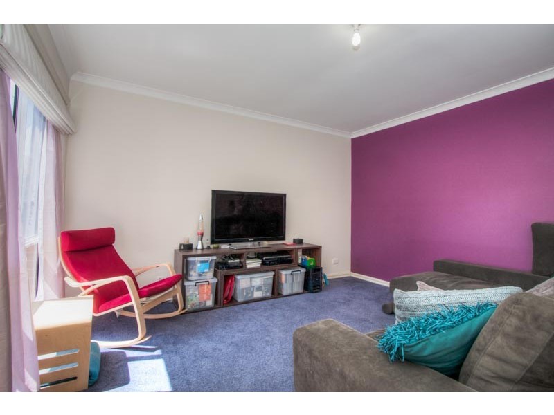 2/144 Cooper Street, Essendon VIC 3040