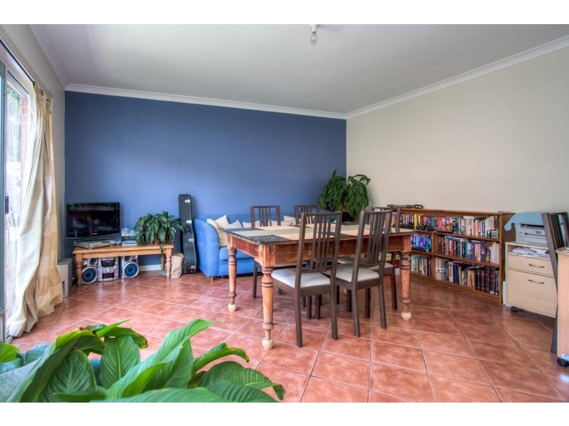 2/144 Cooper Street, Essendon VIC 3040