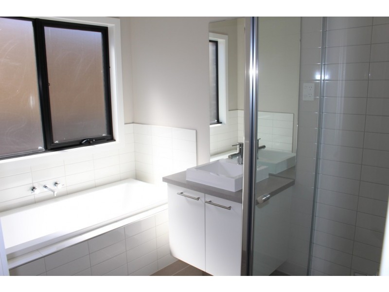 13 The Boomerang, Gisborne VIC 3437