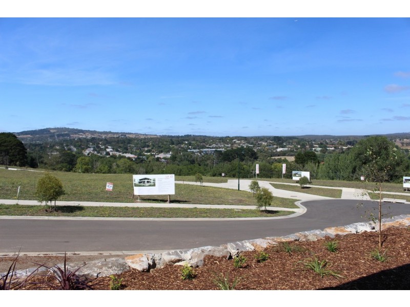 13 The Boomerang, Gisborne VIC 3437