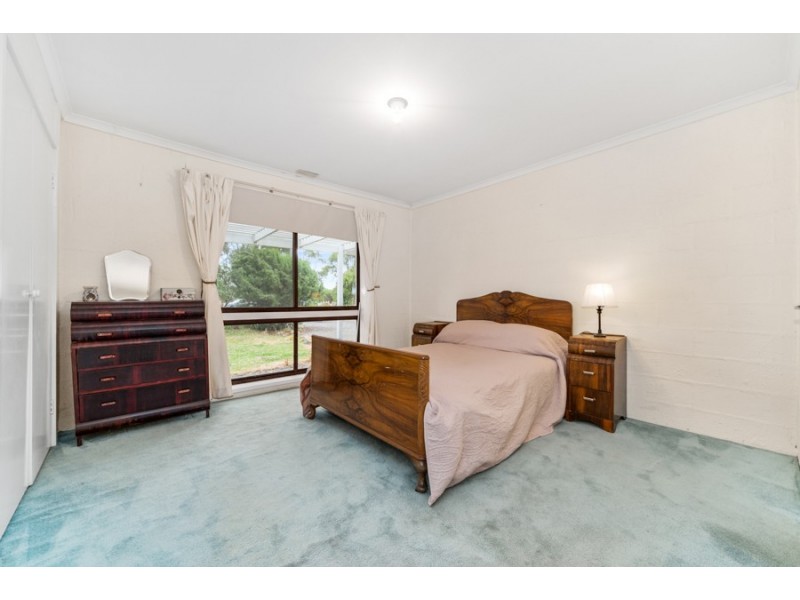 118 Peters Road, Gisborne VIC 3437