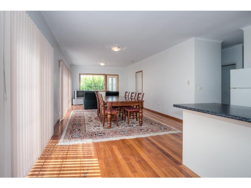 Unit 3/39-41 Stawell Street, Romsey VIC 3434