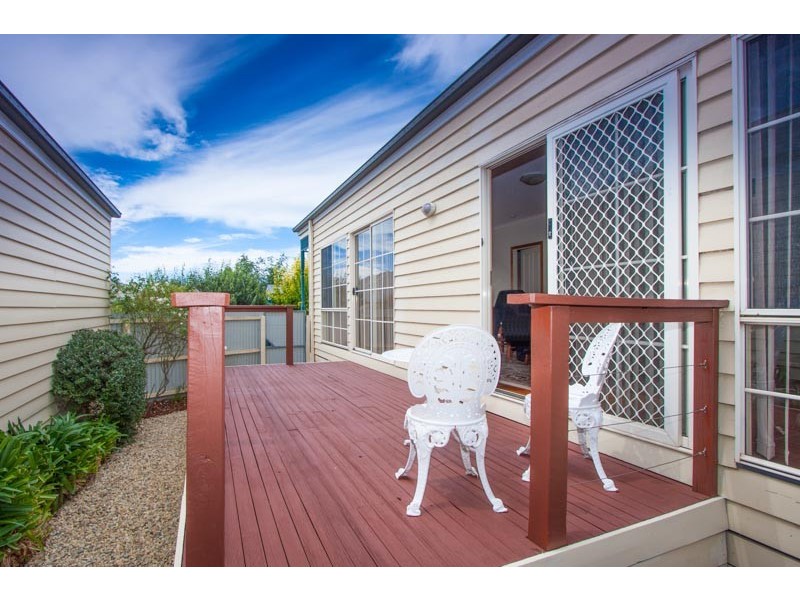 Unit 3/39-41 Stawell Street, Romsey VIC 3434