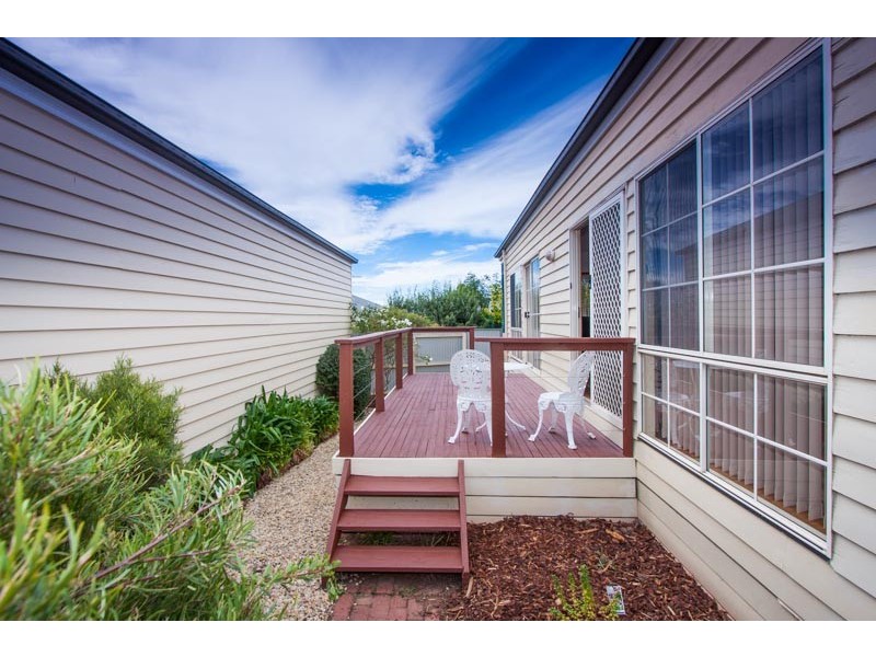 Unit 3/39-41 Stawell Street, Romsey VIC 3434