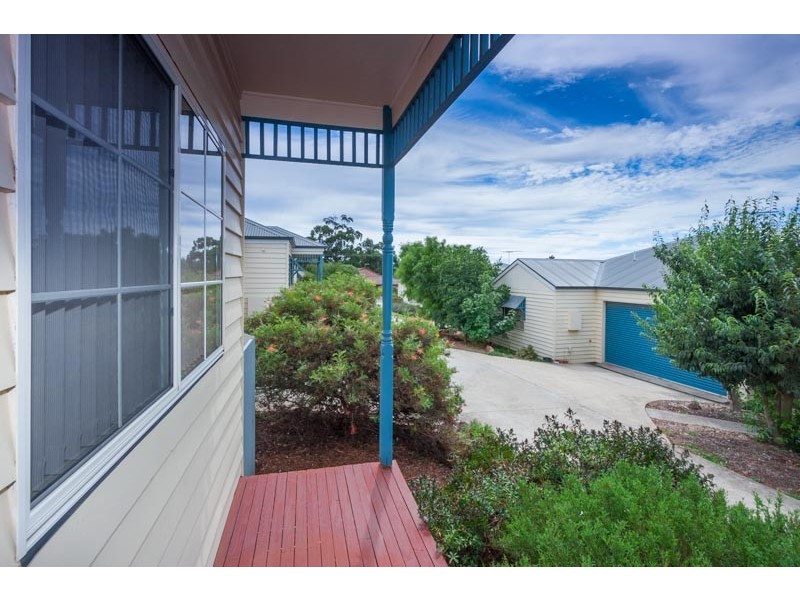 Unit 3/39-41 Stawell Street, Romsey VIC 3434