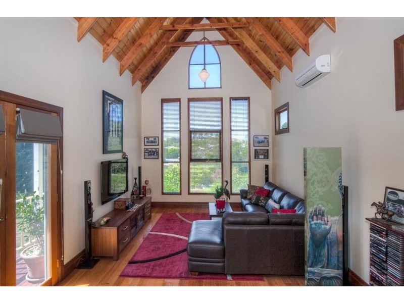 81 Aitken Street, Gisborne VIC 3437