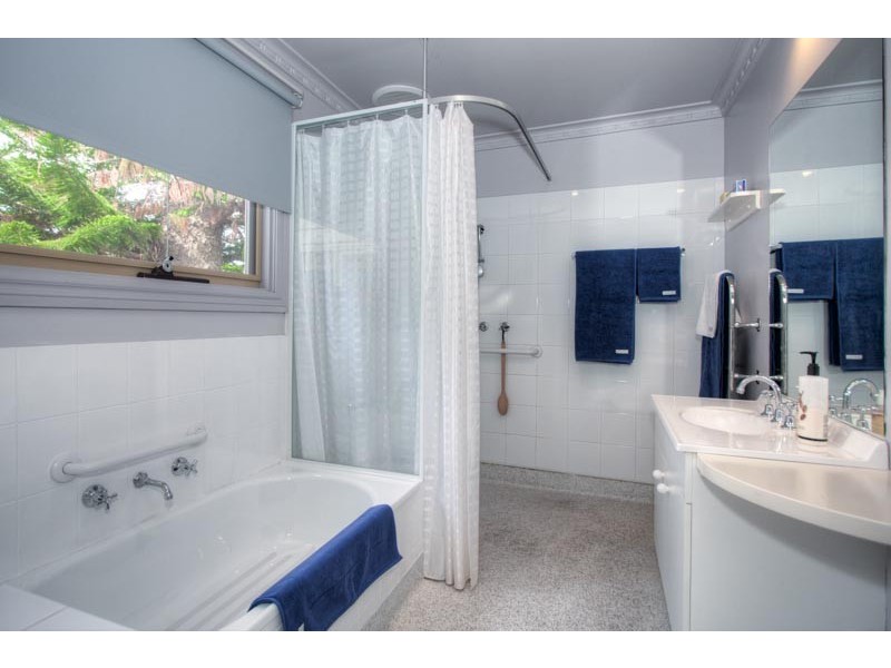 50 Main Road, Riddells Creek VIC 3431