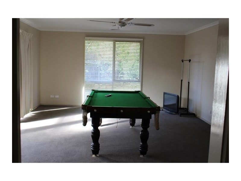 5 Railton Crt, Gisborne VIC 3437