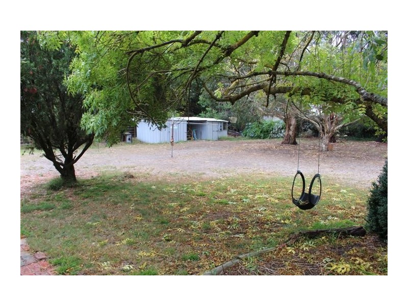 9 Penny Green Drive, Gisborne VIC 3437