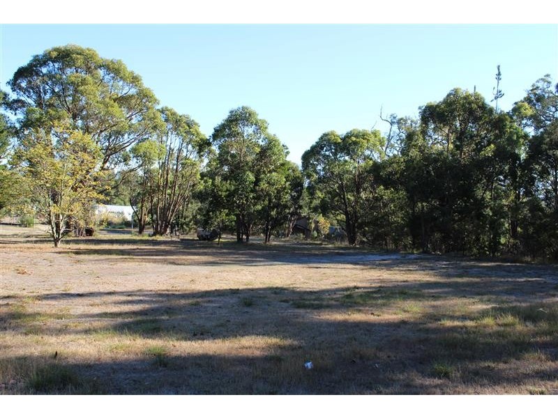 10-12 Echnida Lane, Gisborne VIC 3437