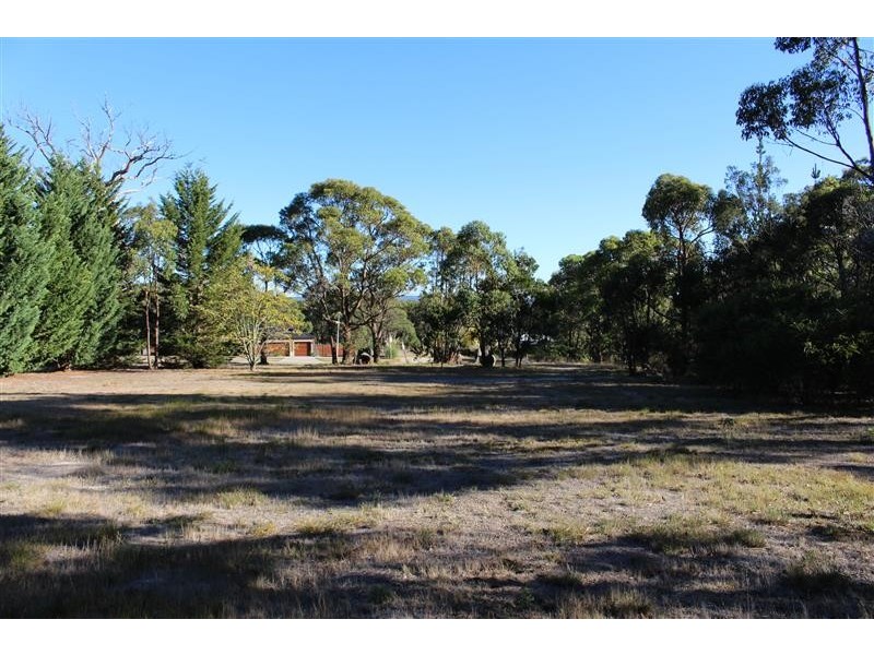 10-12 Echnida Lane, Gisborne VIC 3437