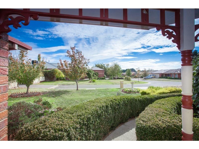 14 Kiwi Court, New Gisborne VIC 3438
