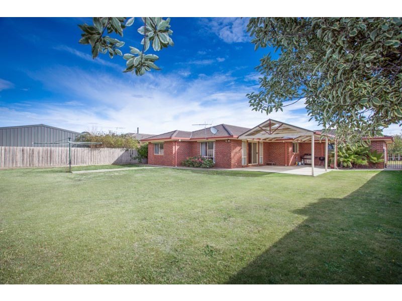 14 Kiwi Court, New Gisborne VIC 3438