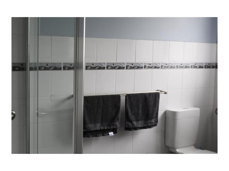 9B Ashbourne Road, Woodend VIC 3442