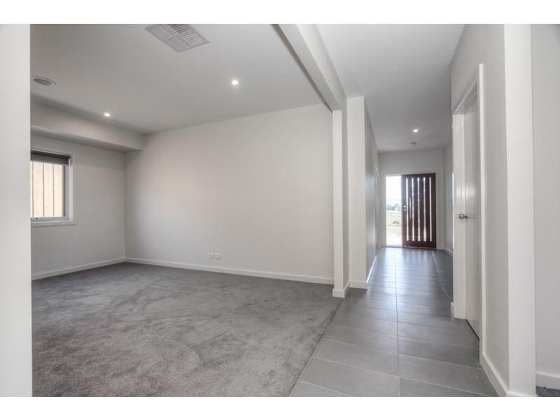 41 Coop Drive, Gisborne VIC 3437