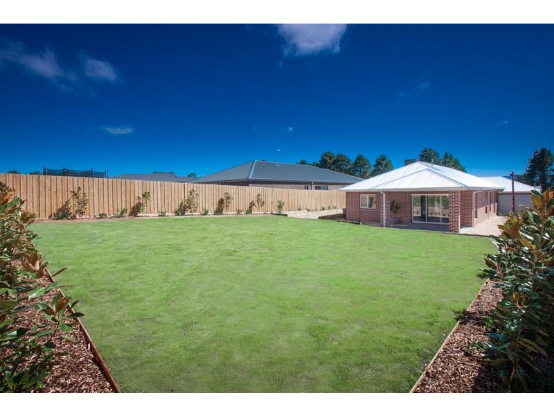 41 Coop Drive, Gisborne VIC 3437