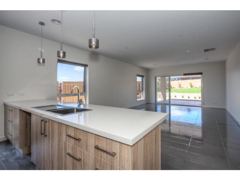 41 Coop Drive, Gisborne VIC 3437