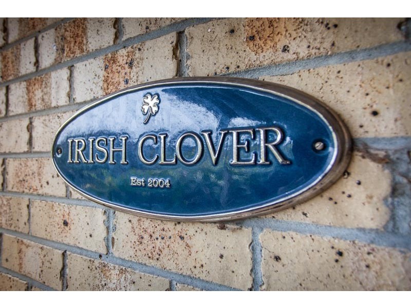 8 Clover Court, Romsey VIC 3434