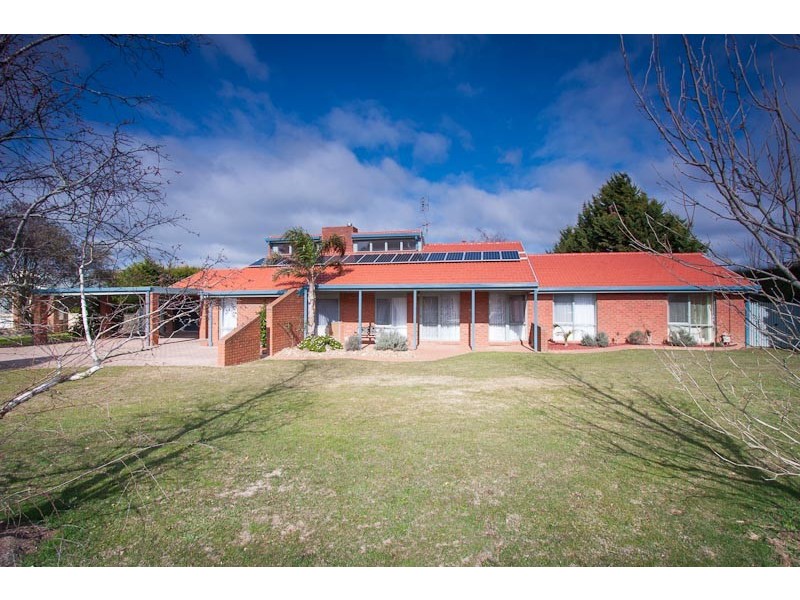 21 Skyline Drive, Gisborne VIC 3437