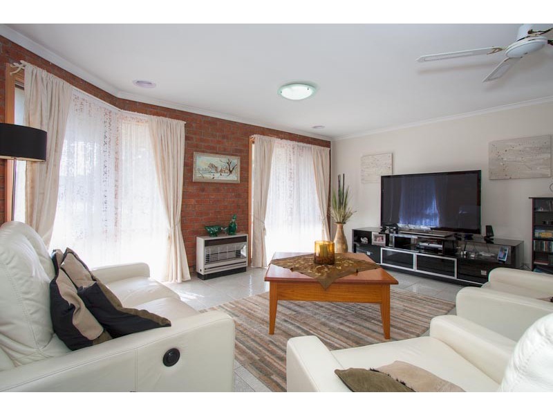 21 Skyline Drive, Gisborne VIC 3437