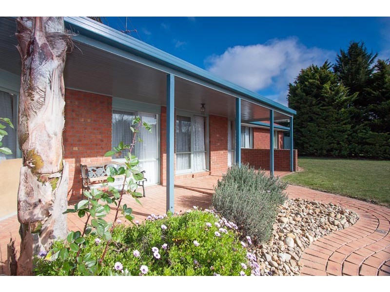 21 Skyline Drive, Gisborne VIC 3437