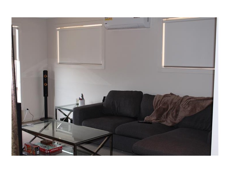 21 Glastonbury Drive, Sunbury VIC 3429