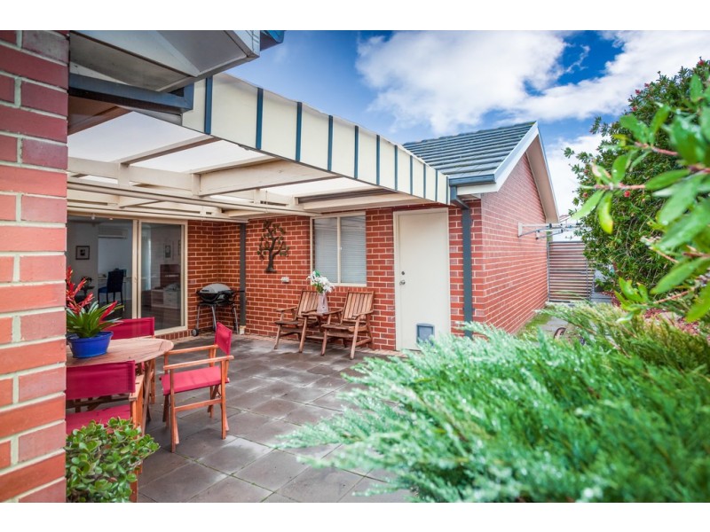 2 Hilltop Way, Gisborne VIC 3437