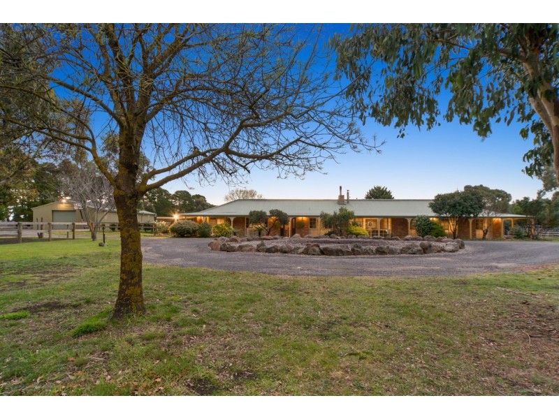 136 Tweddle Road, Gisborne South VIC 3437