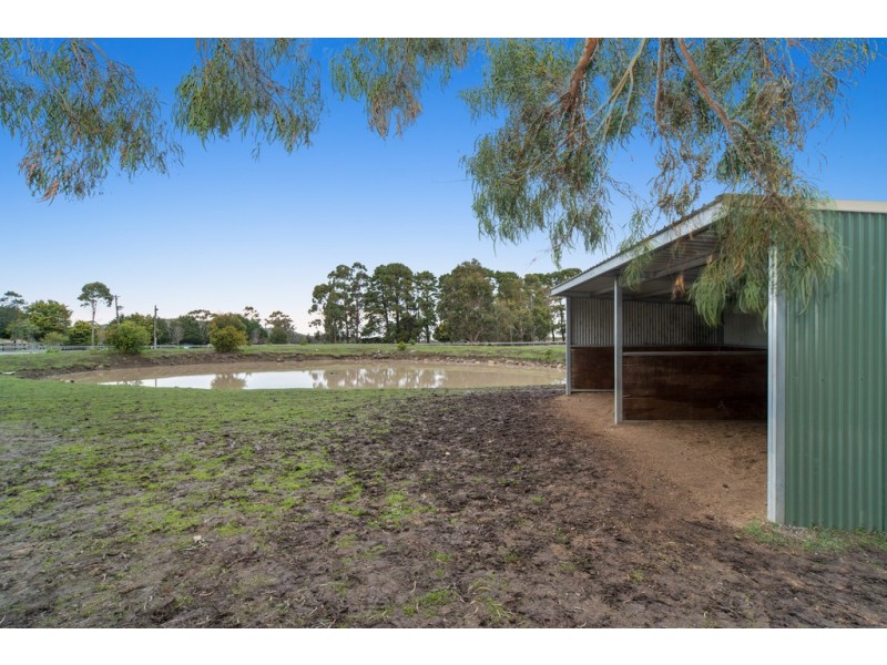 136 Tweddle Road, Gisborne South VIC 3437