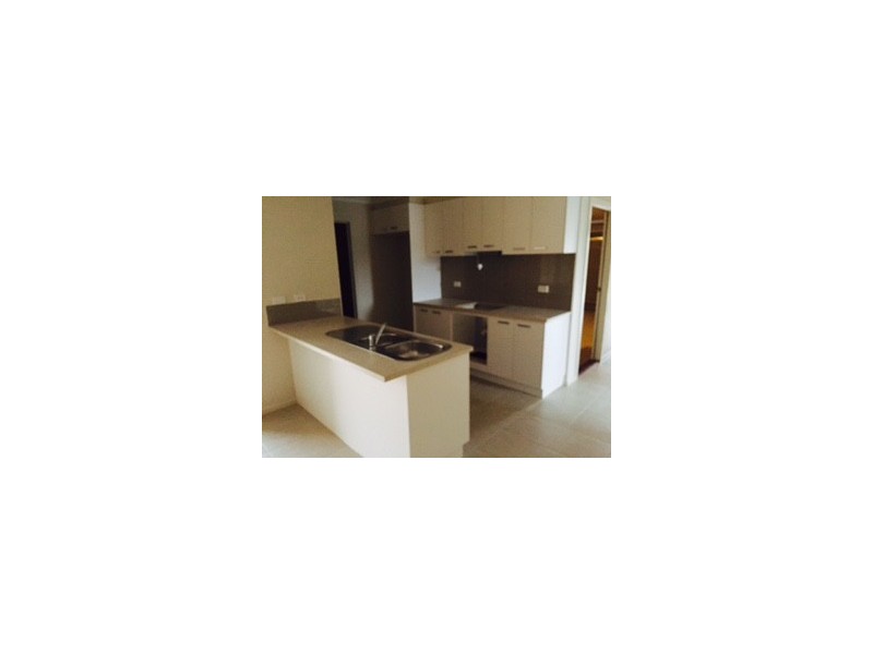 17 Glastonbury Drive, Sunbury VIC 3429