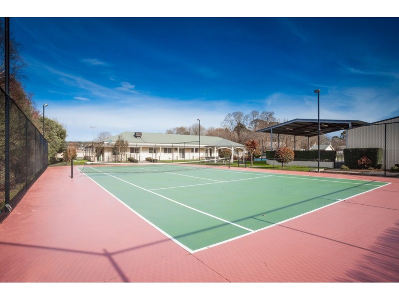 60 Willowbank Road, Gisborne VIC 3437