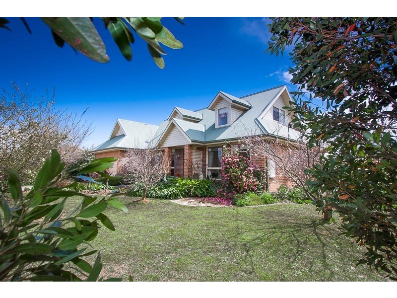 1 Aurora Close, Gisborne VIC 3437