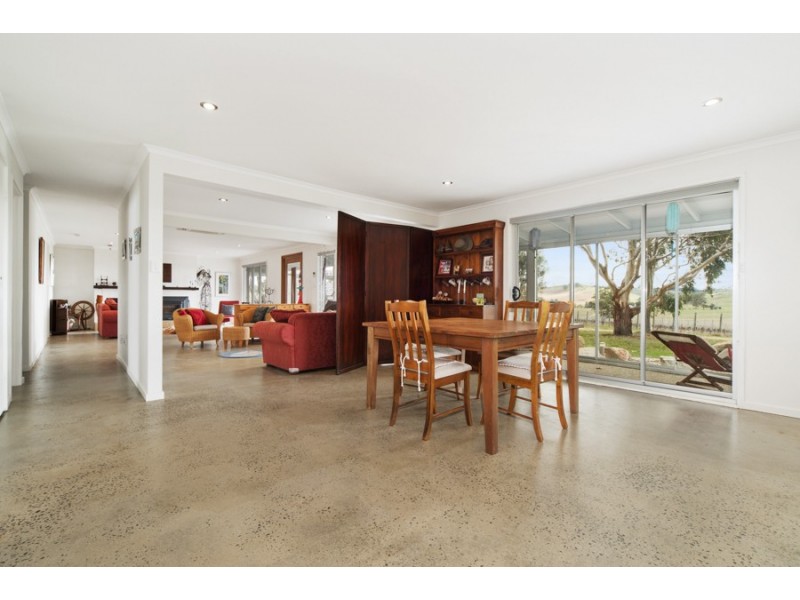 80 Scrubby Camp Road, Baynton East VIC 3444