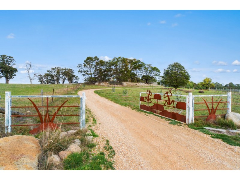 80 Scrubby Camp Road, Baynton East VIC 3444
