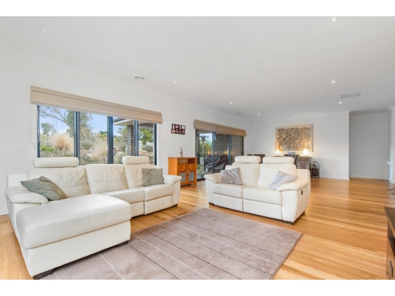 10 Nelson Court, Gisborne VIC 3437