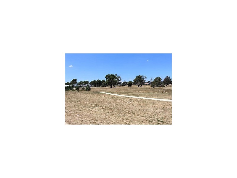 5 Salerno Crescent, Doreen VIC 3754