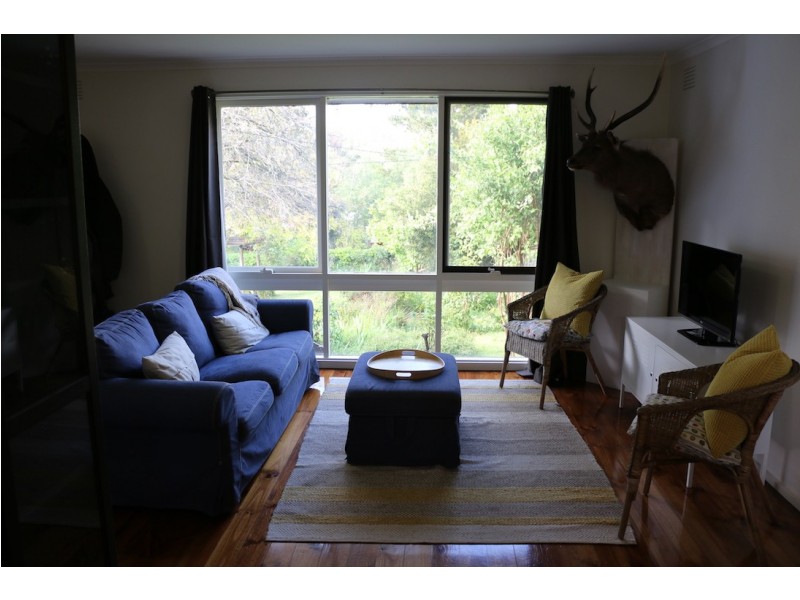 9 Noonan Grove, Woodend VIC 3442