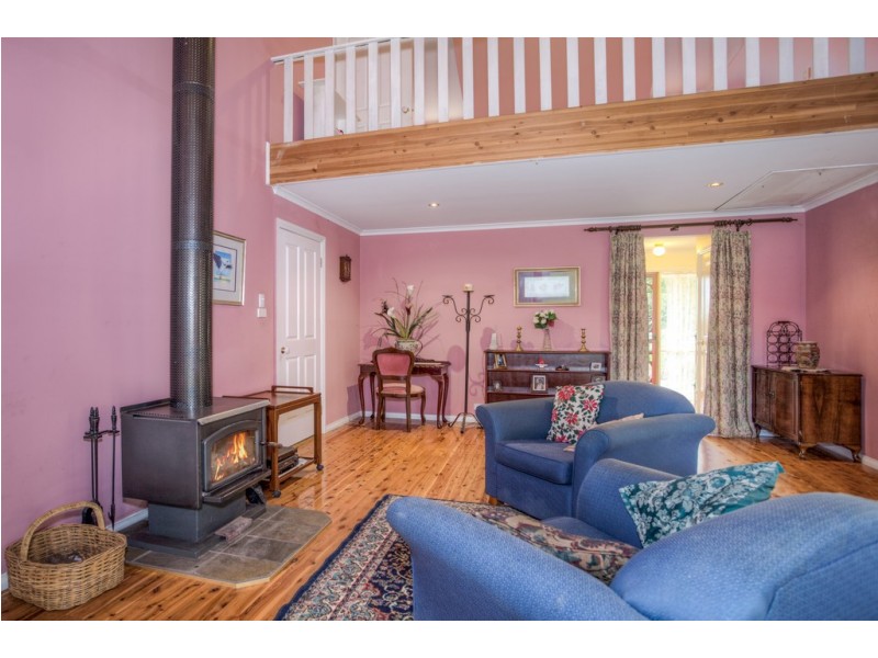 40 Melvins Road, Riddells Creek VIC 3431