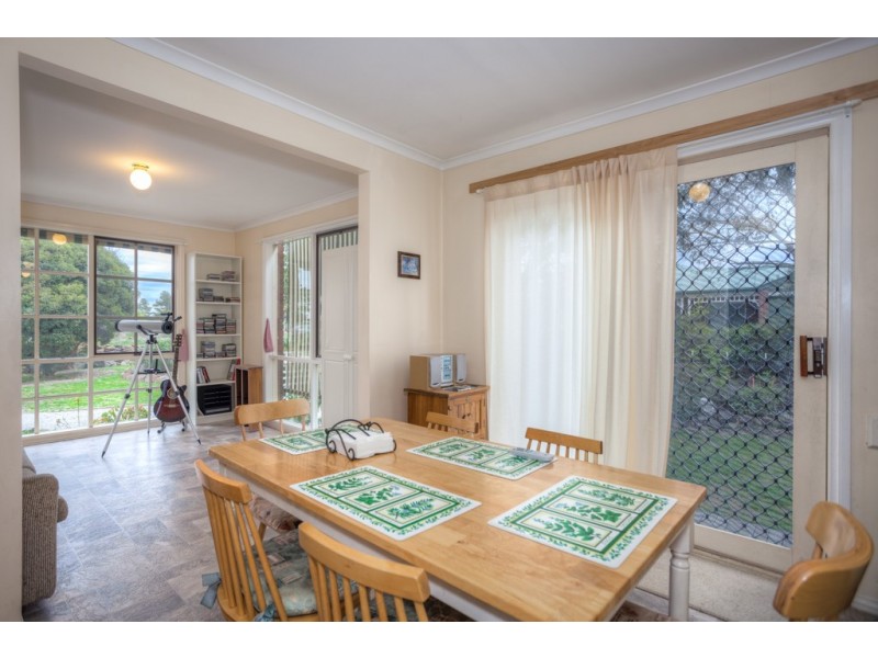 40 Melvins Road, Riddells Creek VIC 3431