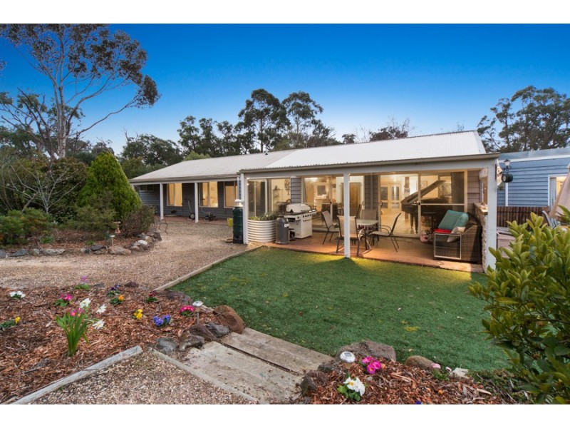191 Willowbank Road, Gisborne VIC 3437