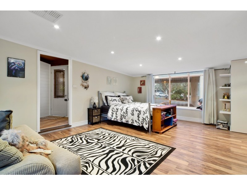 191 Willowbank Road, Gisborne VIC 3437